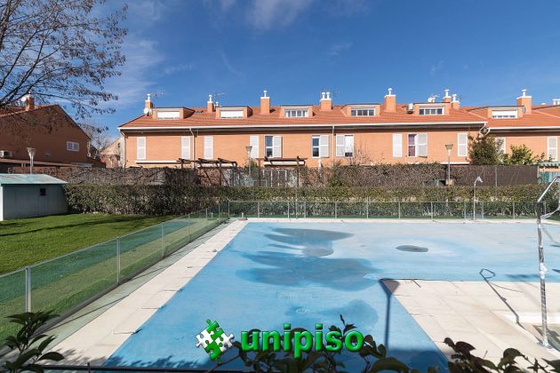 Foto 1 de Casa adossada en venda a San Nicasio - Campo de Tiro - Solagua de 4 habitacions amb terrassa i piscina