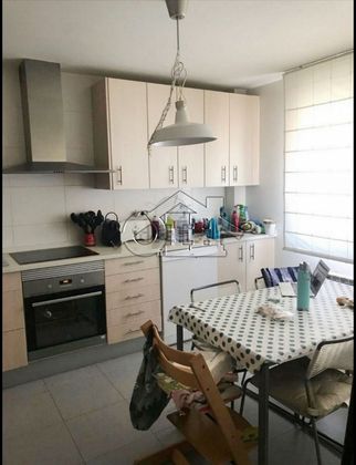 Foto 1 de Venta de casa en Torija de 4 habitaciones con aire acondicionado