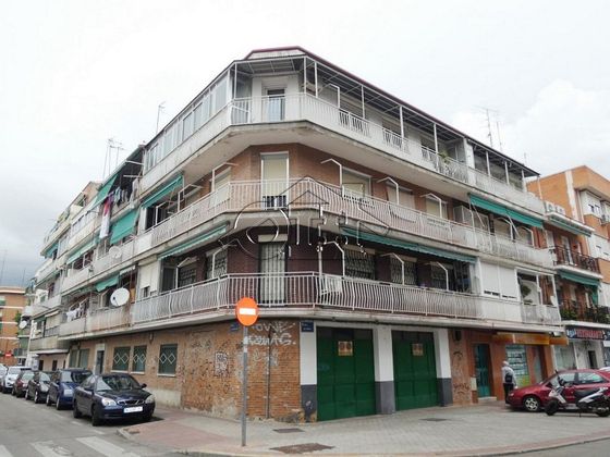Foto 1 de Venta de piso en Centro - Fuenlabrada de 2 habitaciones con terraza y calefacción