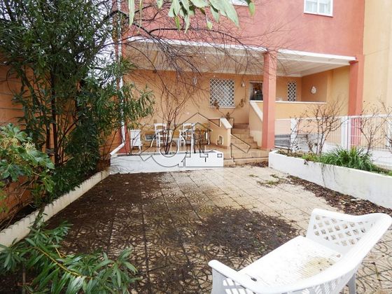 Foto 1 de Casa en venda a Galápagos de 5 habitacions amb terrassa i jardí