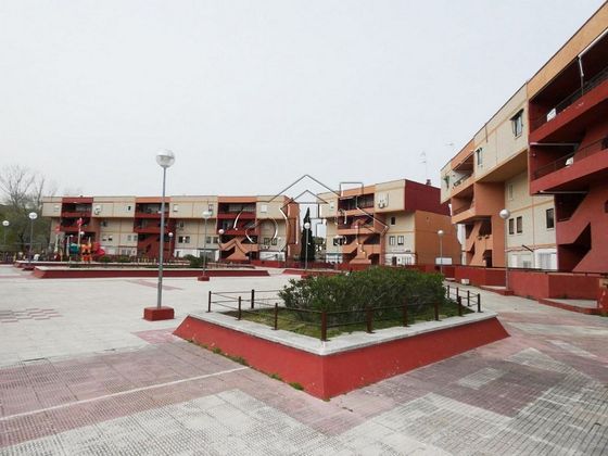 Foto 2 de Piso en venta en San Martín de la Vega de 3 habitaciones con terraza y piscina