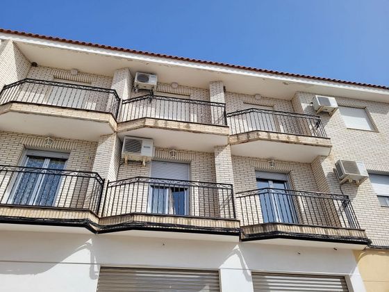 Foto 1 de Pis en venda a Arroyo de la Luz de 3 habitacions amb terrassa i balcó