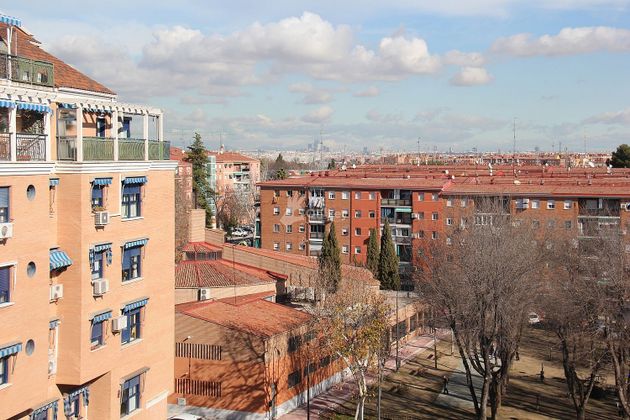 Foto 2 de Ático en venta en Universidad de 4 habitaciones con terraza y garaje