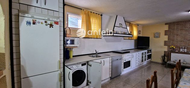 Foto 2 de Venta de casa en Ventas de Retamosa (Las) de 6 habitaciones con piscina y balcón