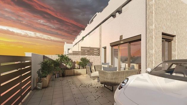 Foto 2 de Venta de chalet en Zona Pueblo de 3 habitaciones con terraza y piscina