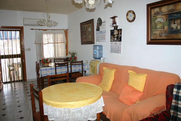 Foto 2 de Xalet en venda a Los Cuarteros de 3 habitacions amb terrassa i jardí
