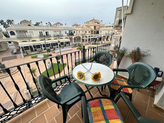 Foto 1 de Casa adossada en venda a Torre de la Horadada de 2 habitacions amb terrassa i aire acondicionat