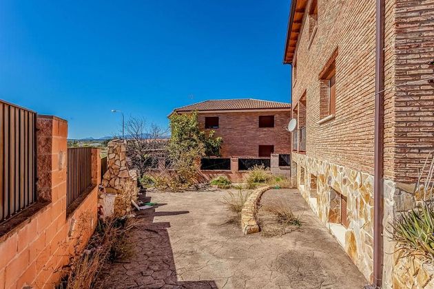 Foto 2 de Casa en venta en Torrelaguna de 7 habitaciones con terraza y piscina