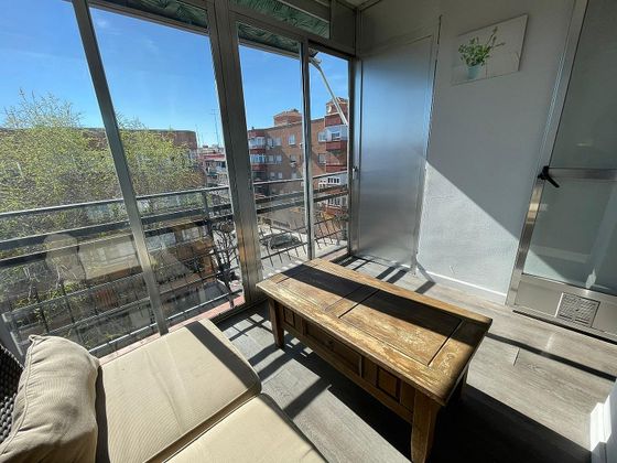 Foto 1 de Alquiler de piso en calle Gómez de Avellaneda de 1 habitación con terraza y muebles