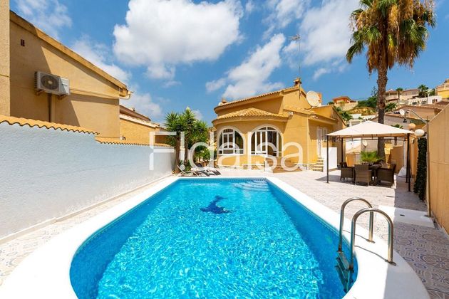 Foto 2 de Xalet en venda a Ciudad Quesada de 2 habitacions amb terrassa i piscina