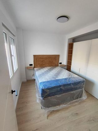 Foto 2 de Piso en alquiler en Altozano - Conde Lumiares de 3 habitaciones con terraza y muebles