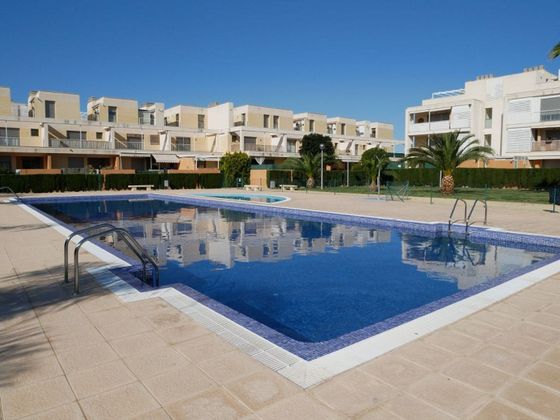 Foto 2 de Casa en venta en calle Conrado Albadalejo de 4 habitaciones con terraza y piscina