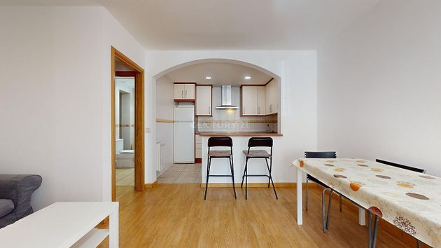 Foto 1 de Pis en venda a Venecia - Nueva Alcalá de 1 habitació i 57 m²