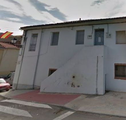 Foto 1 de Pis en venda a calle San Isidro de 3 habitacions amb terrassa