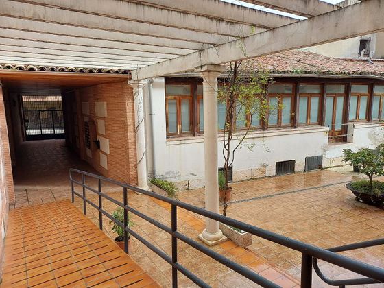 Foto 2 de Àtic en venda a San Isidro - Los Almendros de 5 habitacions amb garatge i balcó