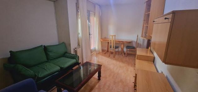 Foto 2 de Piso en venta en Zona Norte - Universidad en Móstoles de 2 habitaciones con terraza y aire acondicionado