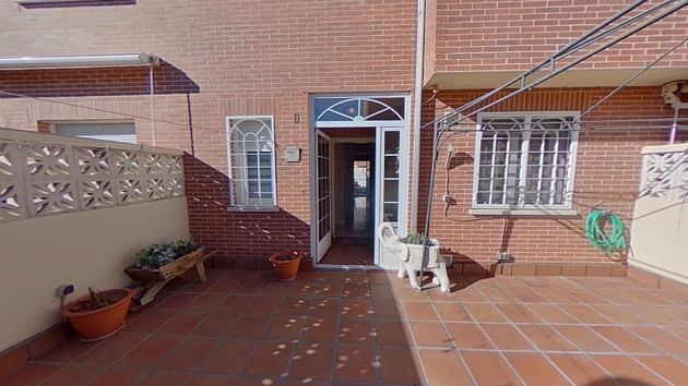 Foto 2 de Venta de casa en Rinconada de 3 habitaciones con piscina y garaje