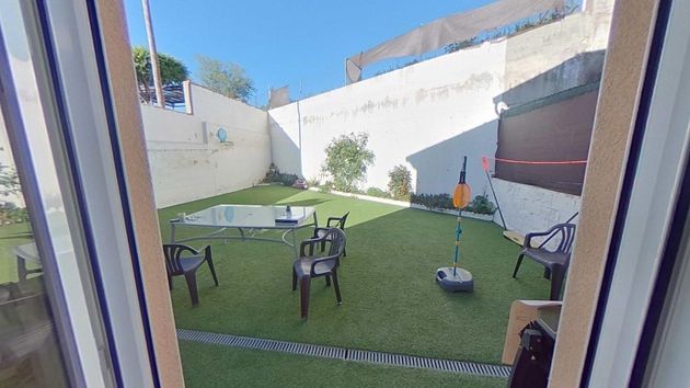 Foto 2 de Casa en venda a Valdeaveruelo de 3 habitacions amb piscina i garatge