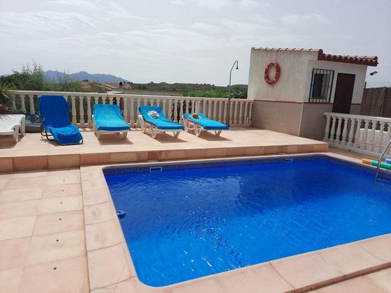 Foto 2 de Xalet en venda a calle De Las Canteras de 4 habitacions amb piscina i garatge