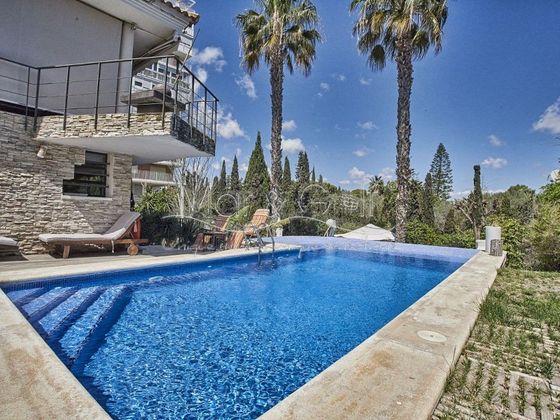 Foto 1 de Xalet en venda a calle Concha Espina de 6 habitacions amb terrassa i piscina