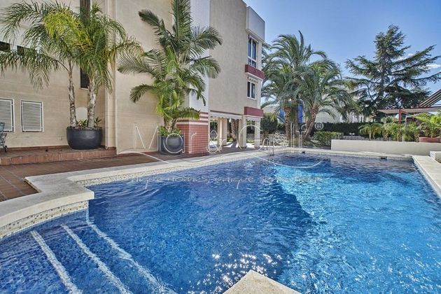 Foto 1 de Xalet en venda a Cabo de las Huertas de 5 habitacions amb terrassa i piscina