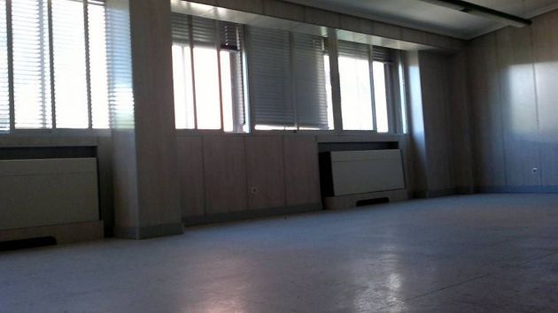 Foto 1 de Oficina en alquiler en Centro - Móstoles con aire acondicionado y ascensor