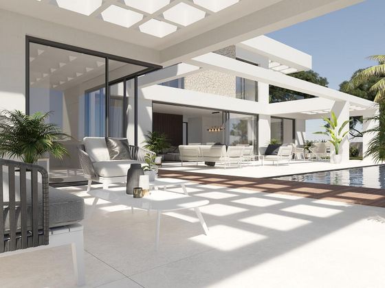 Foto 2 de Chalet en venta en Campello Playa de 4 habitaciones con terraza y piscina