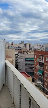 Foto 2 de Ático en venta en Ensanche - Diputación de 2 habitaciones con terraza y garaje