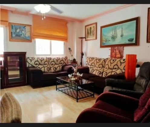 Foto 2 de Piso en venta en calle Camaret de 4 habitaciones con garaje y aire acondicionado