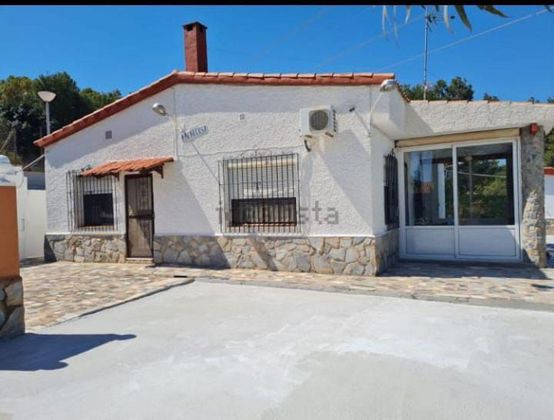 Foto 2 de Casa rural en venda a barrio Rebolledo de 4 habitacions amb piscina