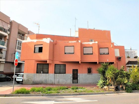 Foto 1 de Edifici en venda a Centro - Santa Pola de 177 m²