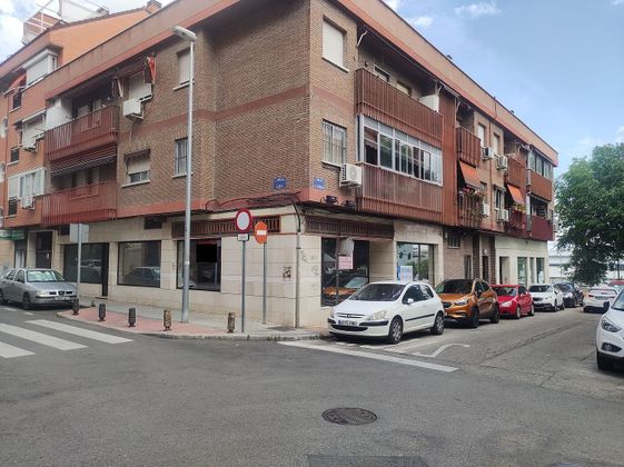 Foto 1 de Local en venda a calle Coruña amb aire acondicionat i calefacció