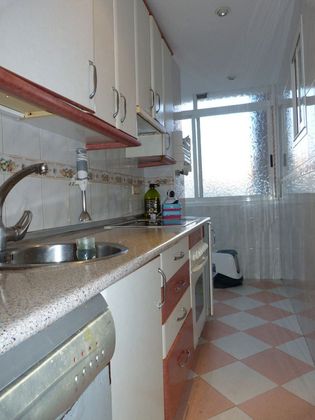 Foto 2 de Pis en venda a El Carrascal de 3 habitacions amb garatge i aire acondicionat