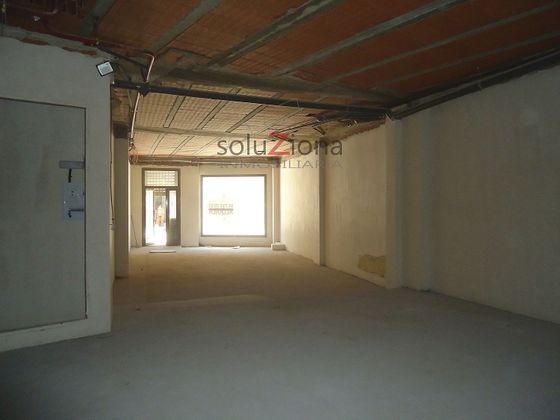 Foto 2 de Alquiler de local en calle Mariano Ron de 192 m²