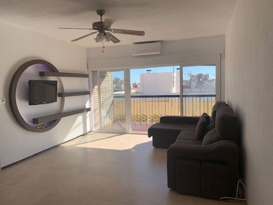 Foto 1 de Pis en venda a San Juan de Alicante/Sant Joan d´Alacant de 3 habitacions amb terrassa i aire acondicionat