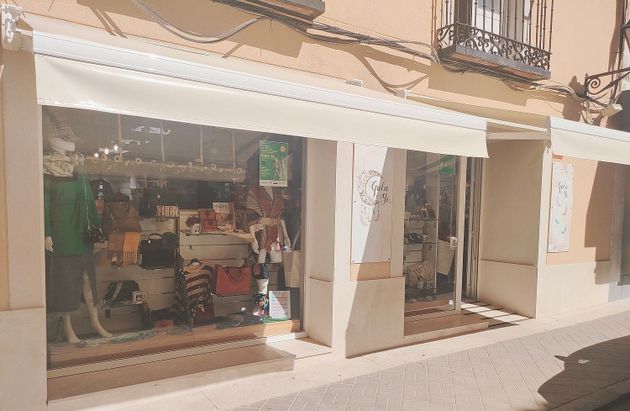Foto 2 de Local en alquiler en Centro - Aranjuez con aire acondicionado