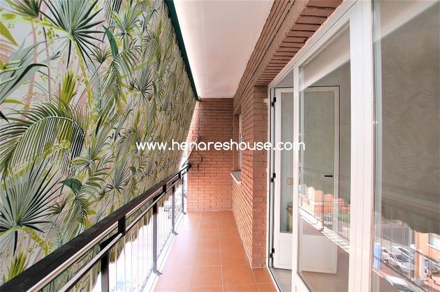 Foto 2 de Pis en lloguer a Venecia - Nueva Alcalá de 3 habitacions amb terrassa i calefacció
