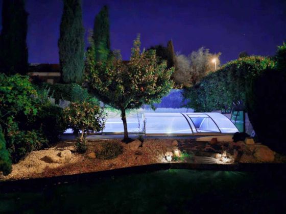 Foto 2 de Casa en venda a Casco Histórico de 5 habitacions amb piscina i garatge