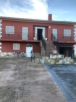 Foto 1 de Xalet en venda a San Martín de la Vega de 4 habitacions amb terrassa i piscina