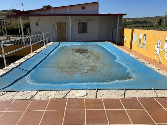 Foto 1 de Casa rural en venta en Noblejas de 3 habitaciones con terraza y piscina