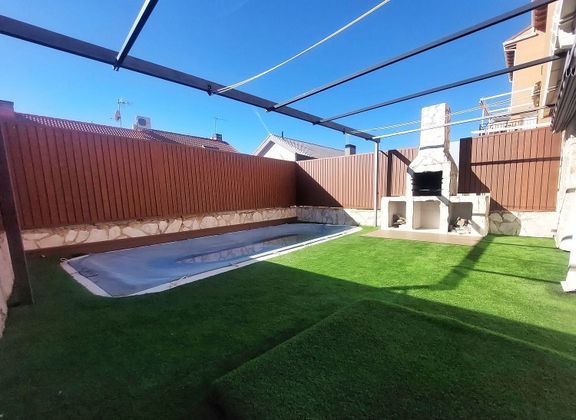 Foto 1 de Casa en venda a Los Villares de 4 habitacions amb terrassa i piscina