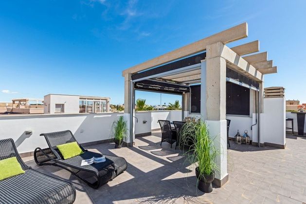 Foto 1 de Ático en venta en Los Balcones - Los Altos del Edén de 3 habitaciones con terraza y piscina