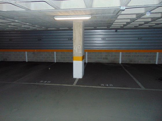 Foto 2 de Garatge en lloguer a Prado Santo Domingo - Ensanche de 5 m²