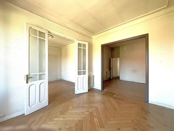 Foto 2 de Piso en venta en Goya de 3 habitaciones con balcón y aire acondicionado