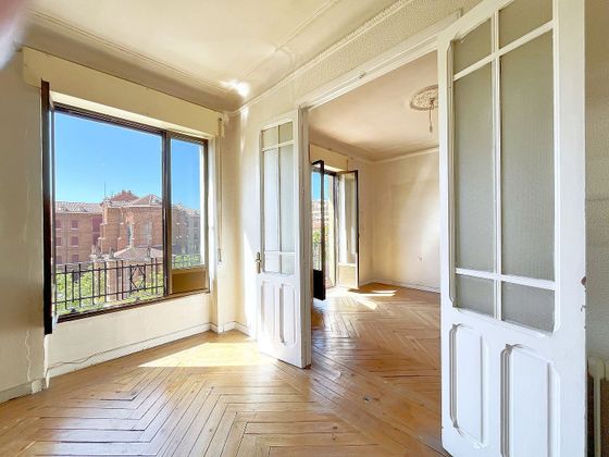 Foto 1 de Piso en venta en Goya de 3 habitaciones con balcón y aire acondicionado