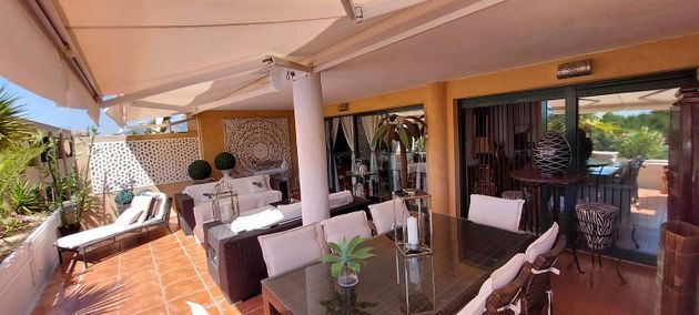 Foto 1 de Piso en venta en Altea la Vella de 2 habitaciones con terraza y piscina
