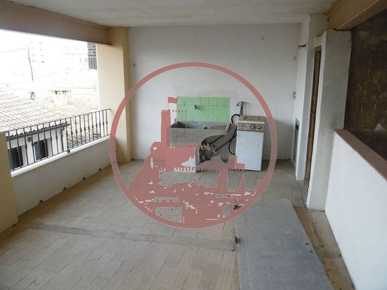 Foto 2 de Venta de piso en calle La Creu de 2 habitaciones con terraza y garaje