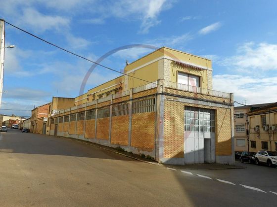 Foto 1 de Chalet en venta en calle Ereta de Peña de 4 habitaciones con terraza y piscina