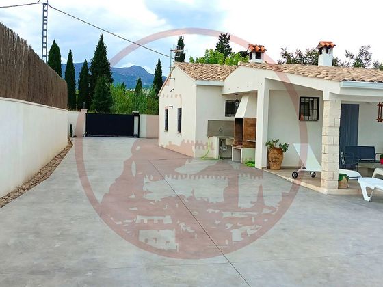 Foto 1 de Xalet en venda a calle La Lloma de 2 habitacions amb terrassa i piscina