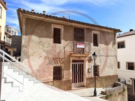 Foto 1 de Casa rural en venda a calle De Sant Jordi de 6 habitacions amb terrassa i garatge